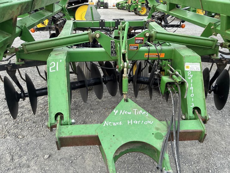 john-deere-630-image-6