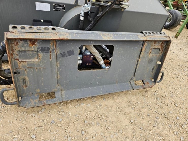 #3048-•-bobcat-sb-200-78"-2-stage-snow-blower-image-18