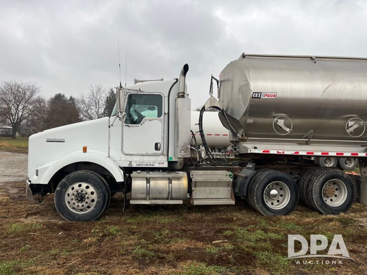 2005-kenworth-t800-image-10