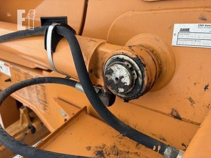 2006-case-580sm-image-23