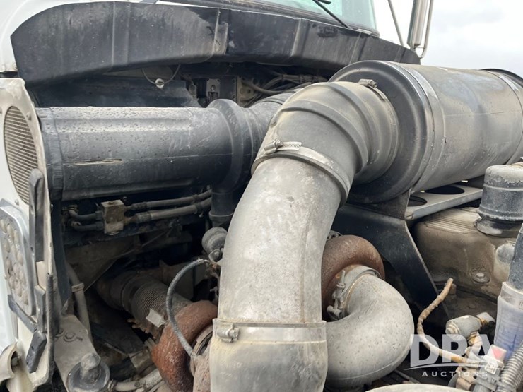 2005-kenworth-t800-image-60