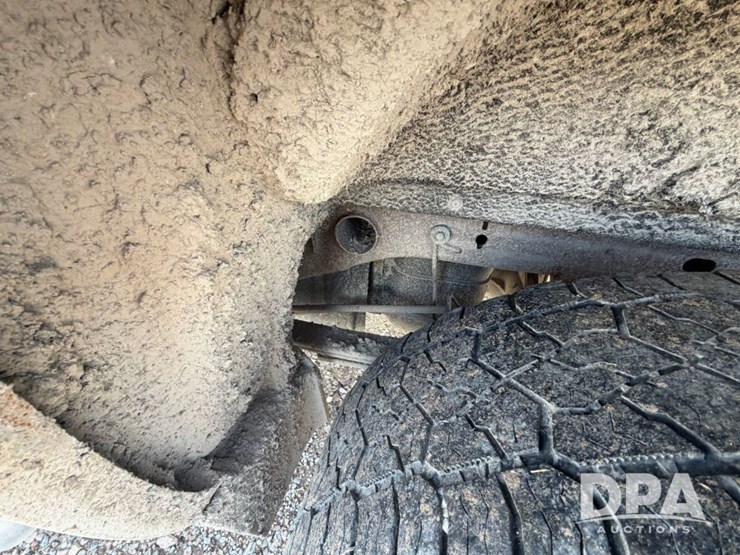 2017-chevrolet-1500-image-23