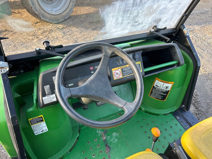 john-deere-gator-ts-image-8
