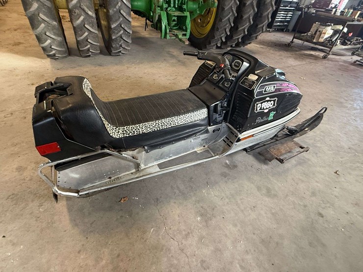 1974-caterpillar-440-image-9