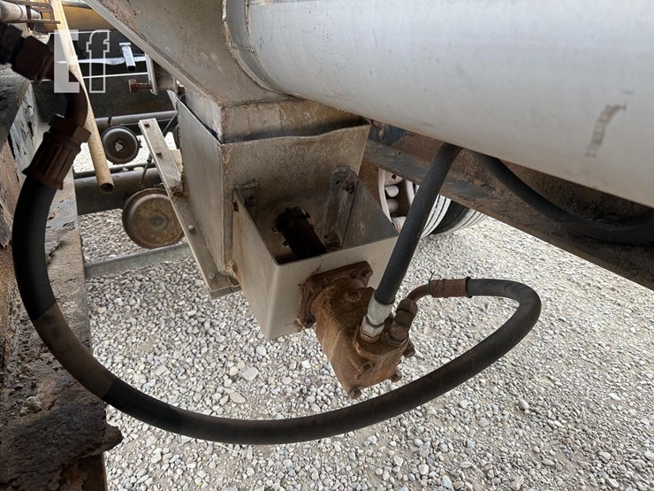 kbh-tender-trailer-image-13