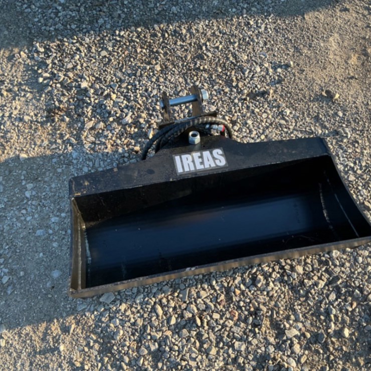 HYDRAULIC TILTING BUCKET FOR MINI EXCAVATOR