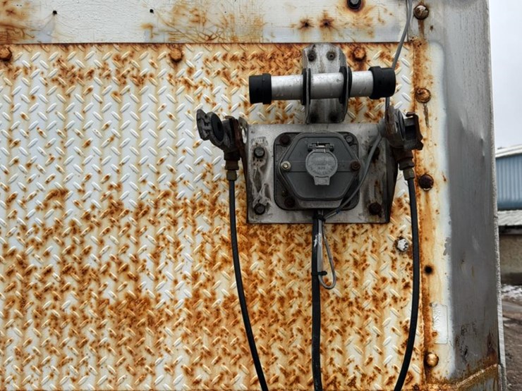 #124-•-chip-trailer-image-8