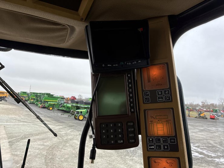 john-deere-2000-image-101