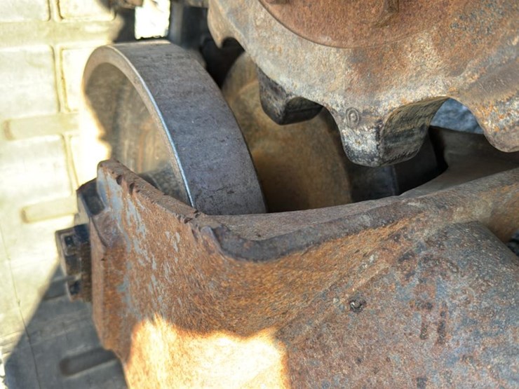 takeuchi-tl12-image-18