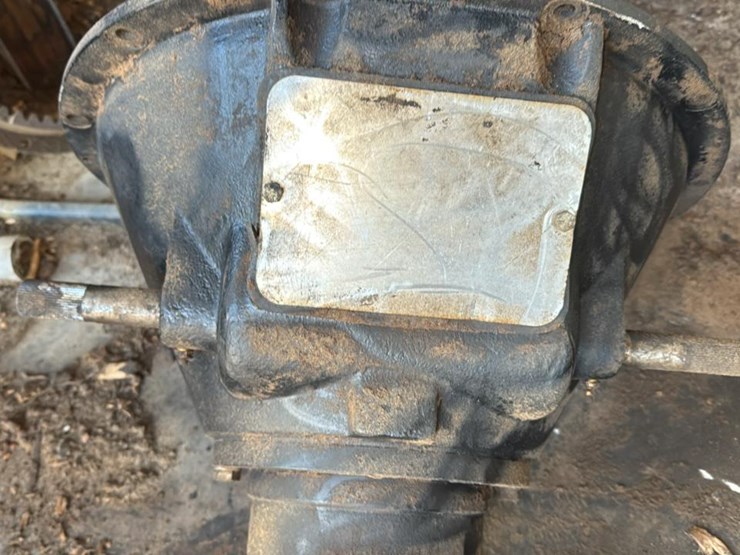 #166-•-clutches-image-10