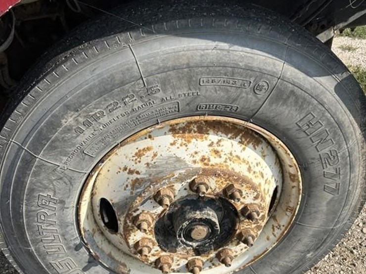 white/gmc-wg64t-image-43