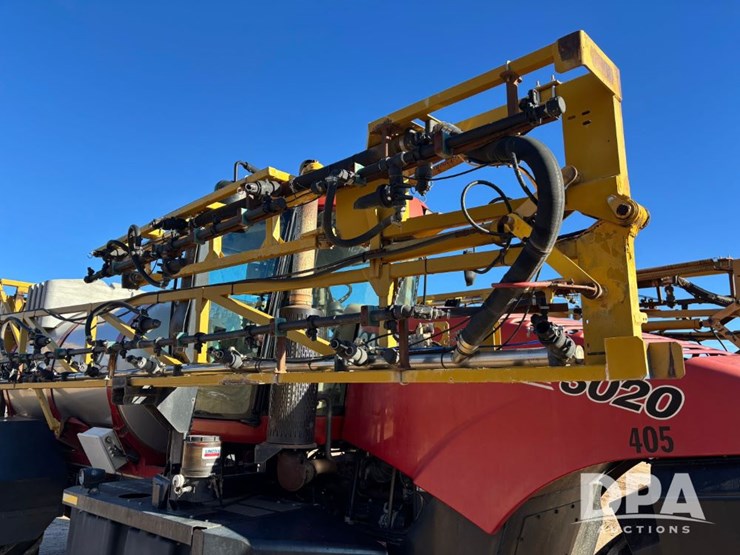 case-ih-titan-3020-image-92