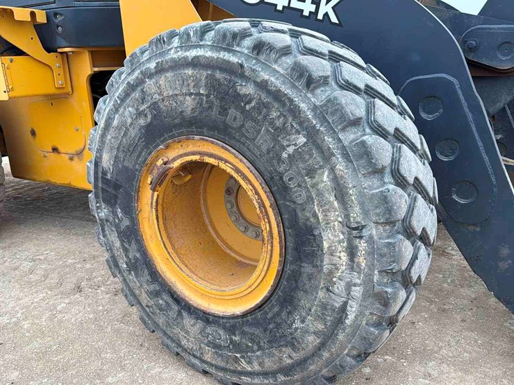 deere-644k-image-12