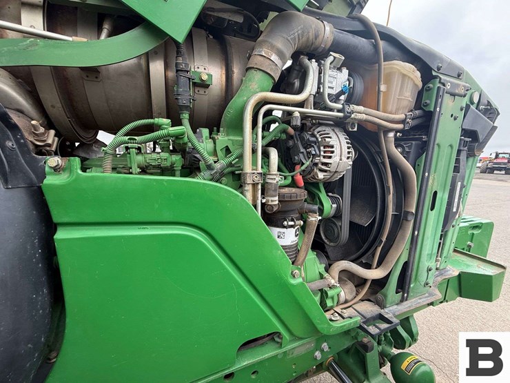 2012-john-deere-6115r-image-16