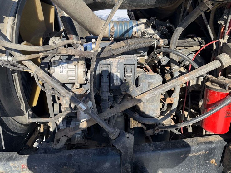 2006-mack-chn613-image-33