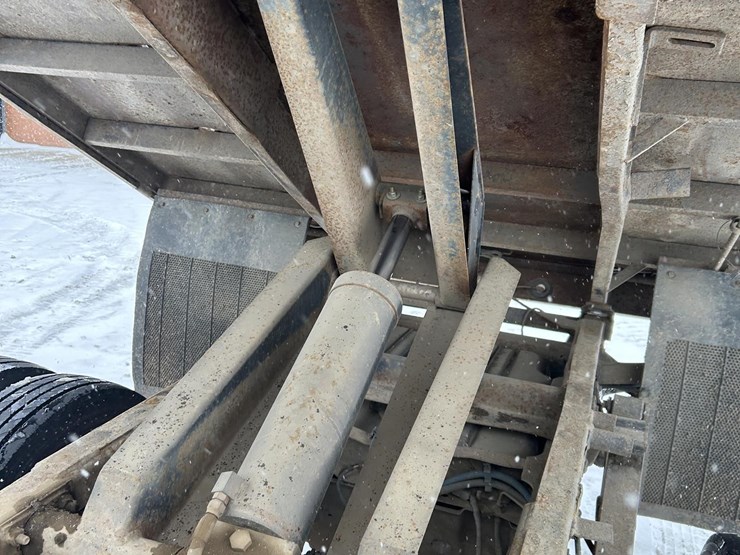 2001-ford-f450-xl-image-52