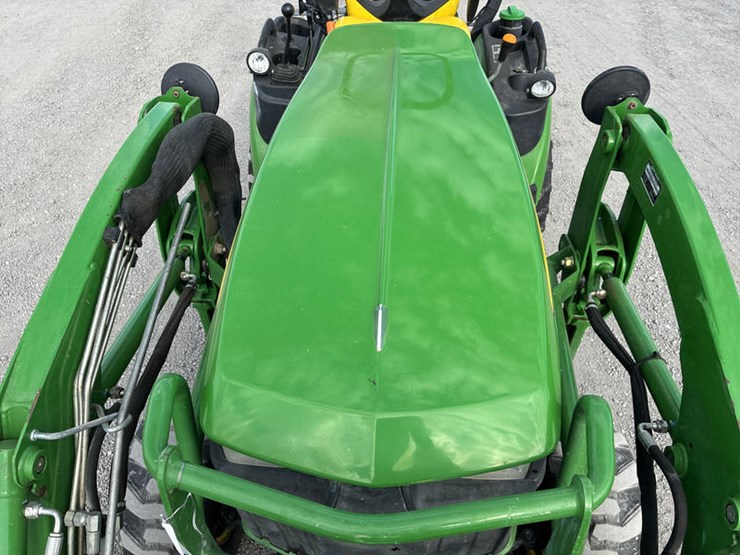 john-deere-1025r-image-15