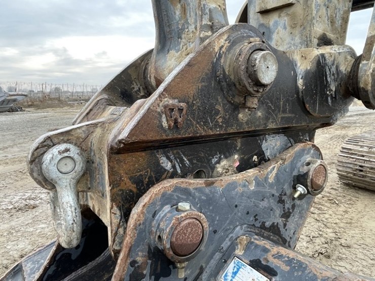 deere-210g-lc-image-13