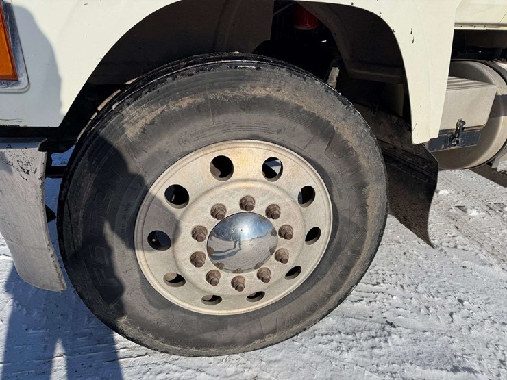 2006-mack-chn613-image-17