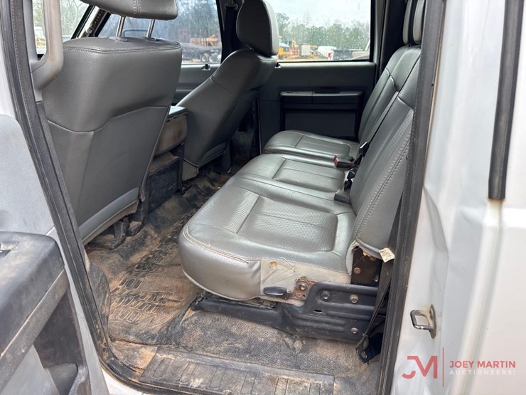 2011-ford-f250-xl-image-13