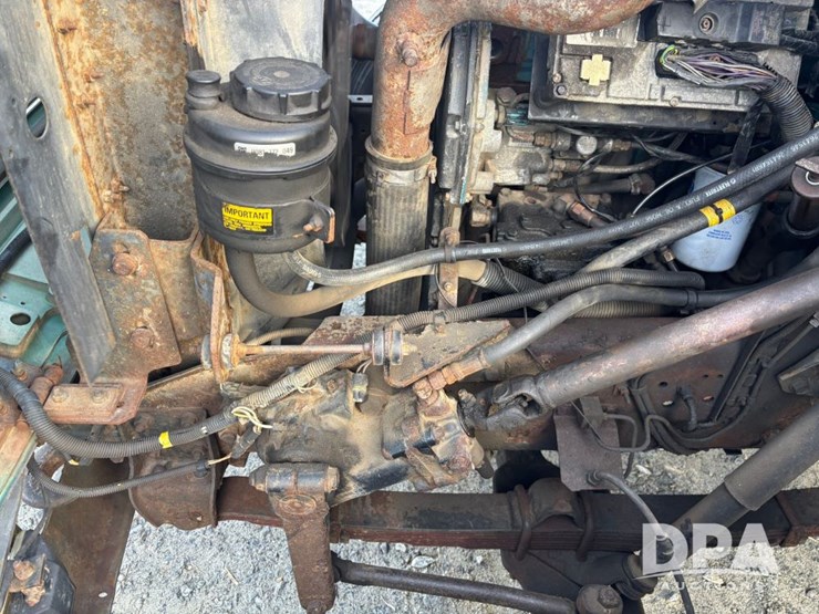 international-4700-image-60