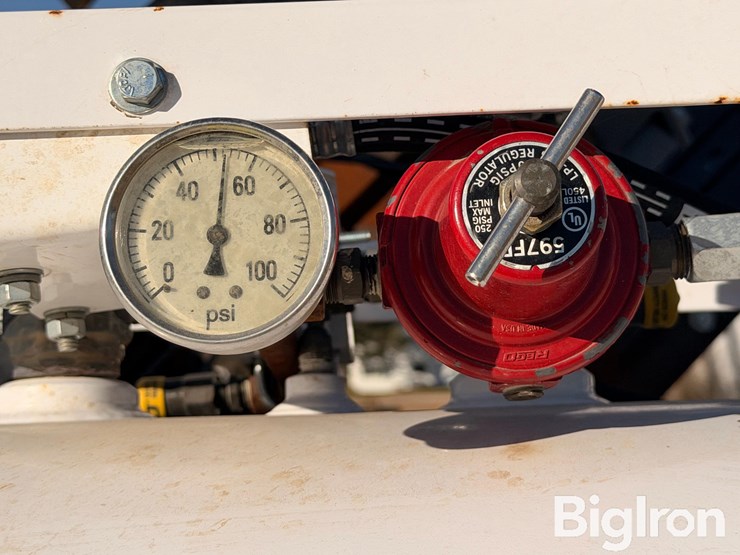 2024-moore-built-12r30-image-13