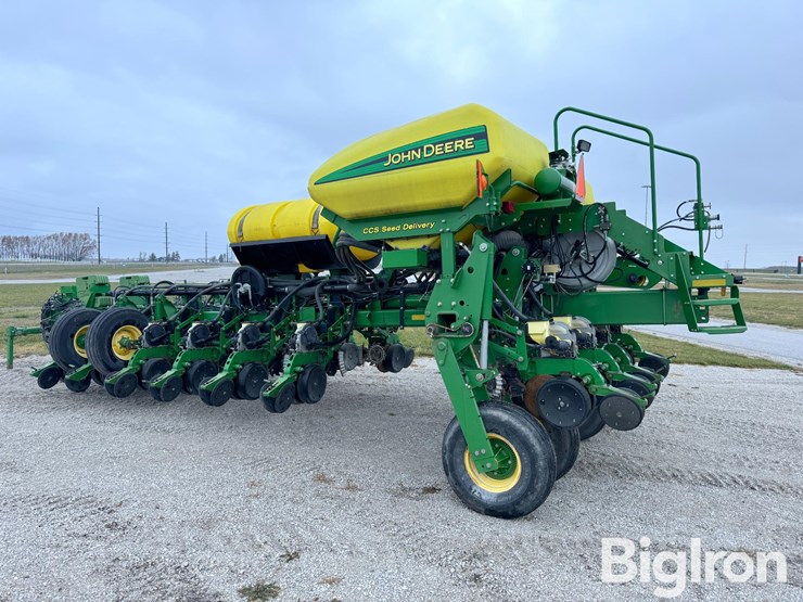 john-deere-1770nt-ccs-image-7