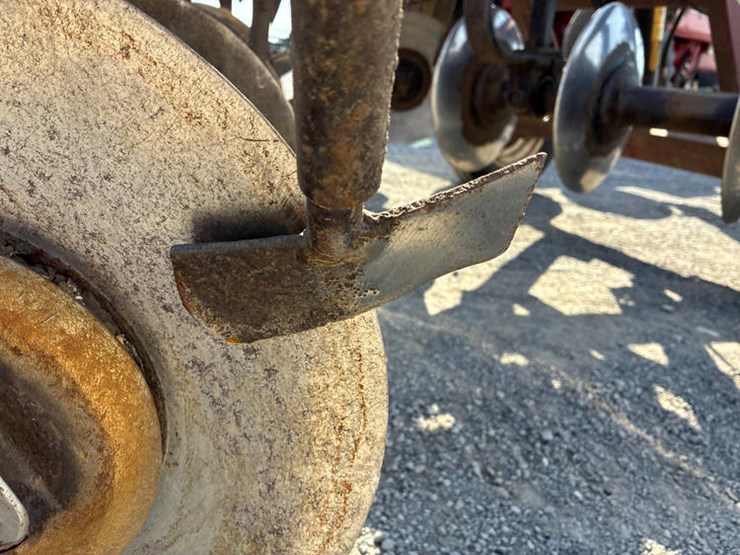 earthmaster-1165-image-10