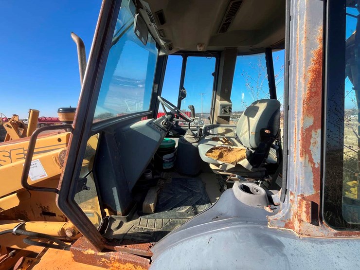 1999-case-580l-image-6