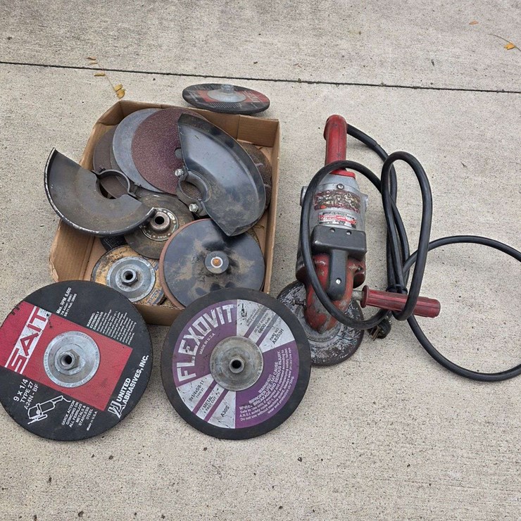 Milwaukee 9” Heavy Duty Sander/Grinder with Extra Misc Wheels