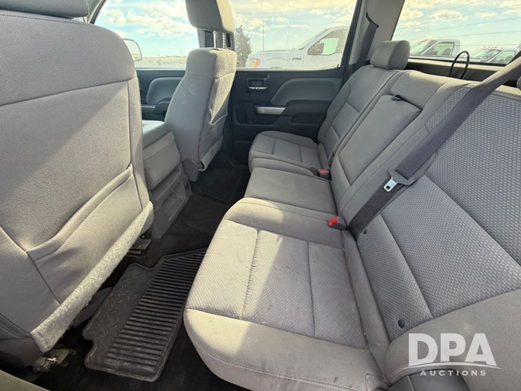 2017-chevrolet-1500-image-45