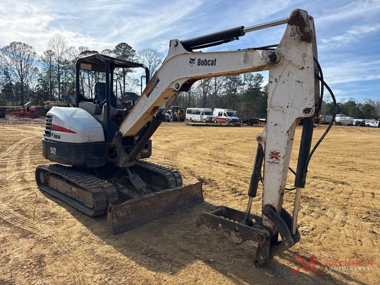 2014-bobcat-e42-image-12