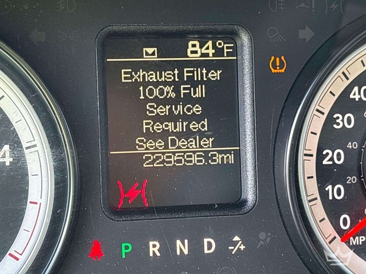 2014-dodge-ram-1500-image-18