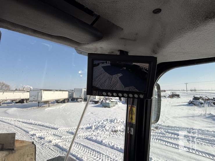 caterpillar-920-image-12