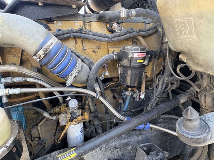 2007-kenworth-t600-image-23