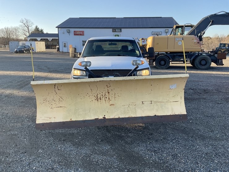 2006-chevrolet-2500hd-image-2