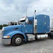 2011 PETERBILT 386