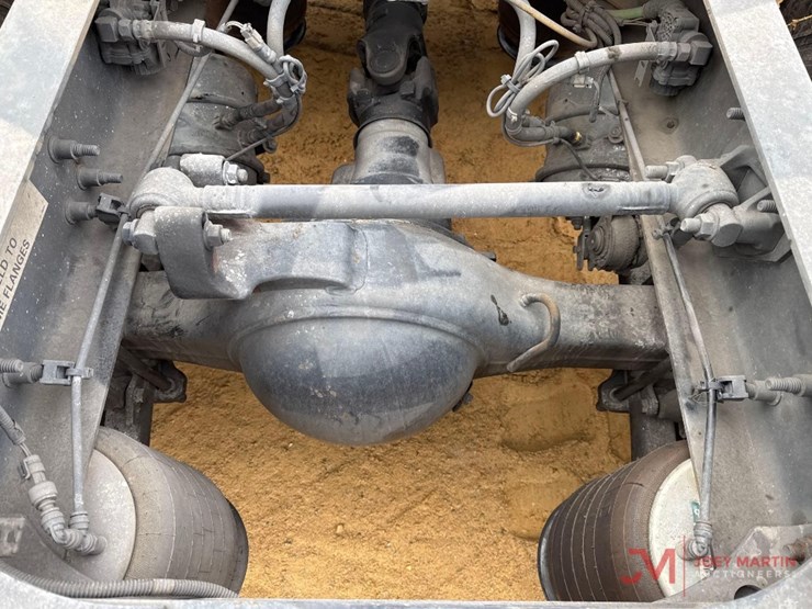 2018-international-lt-image-11