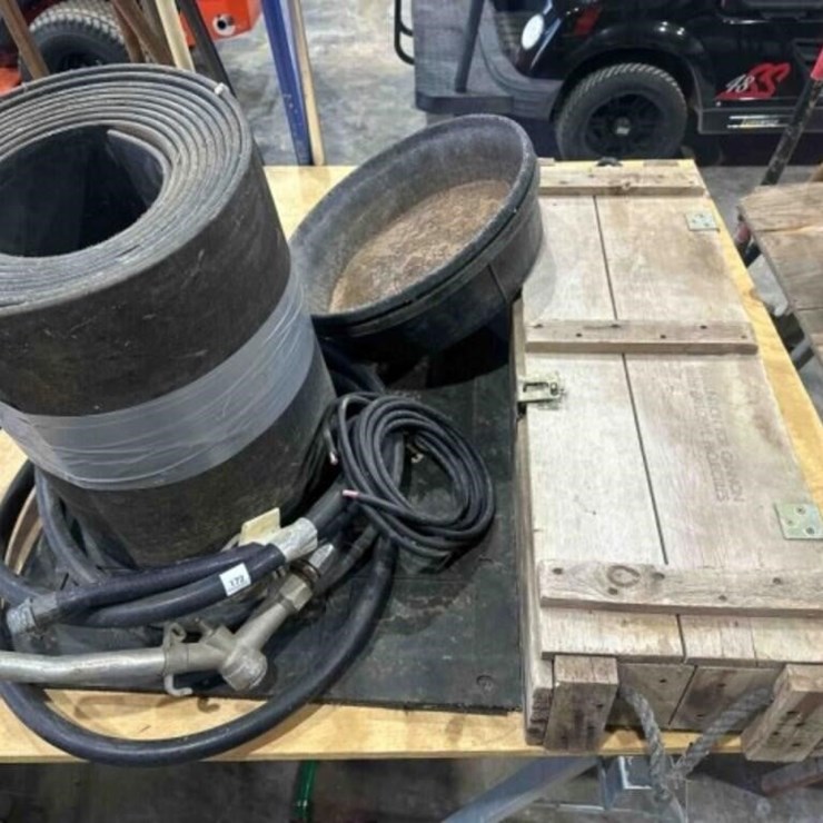 Ammo box, rubber bowls, fuel hose/handle