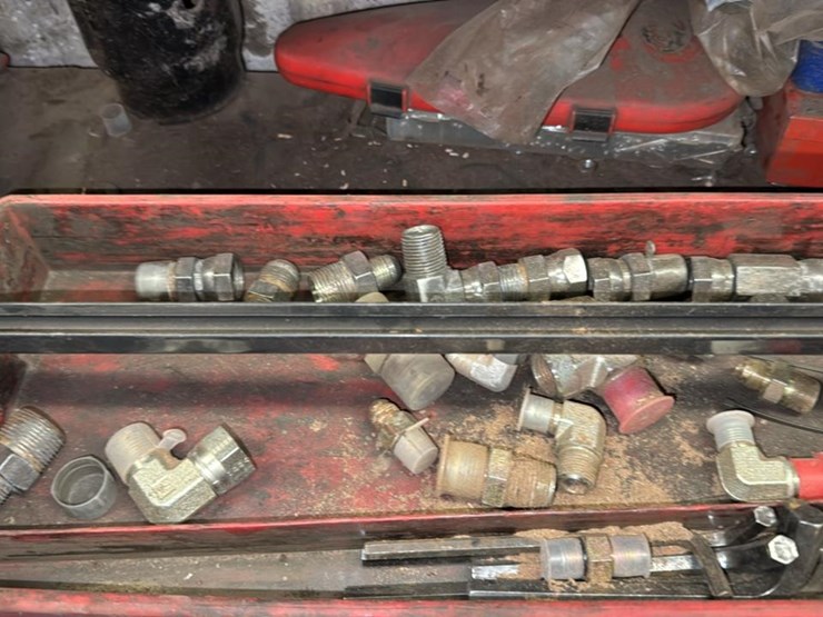 #160-•-snapon-tool-box*-image-34