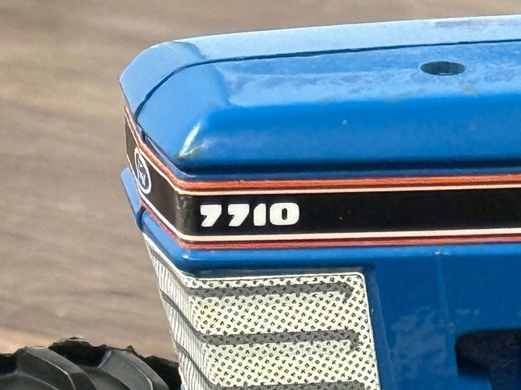 ford-tractor-image-2