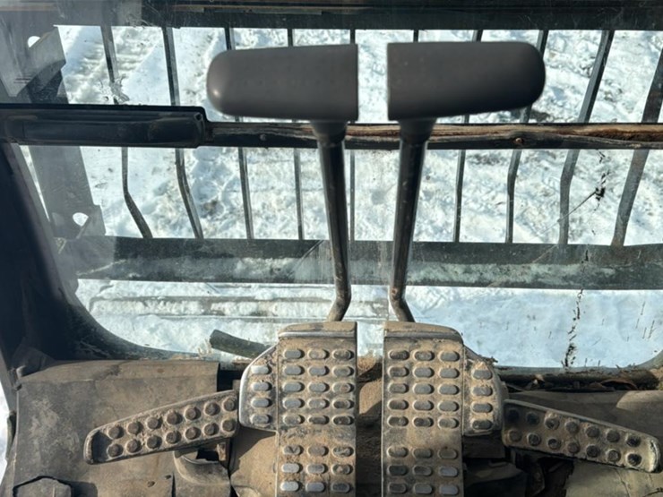 2006-deere-350d-image-57