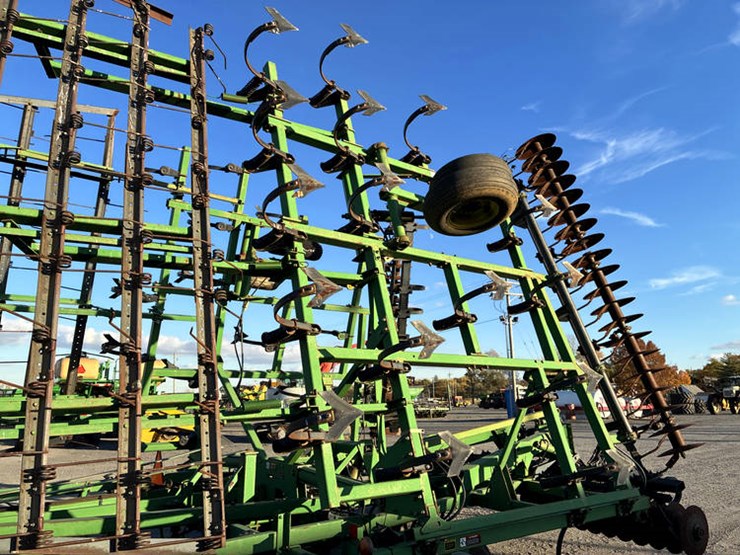 john-deere-726-image-39