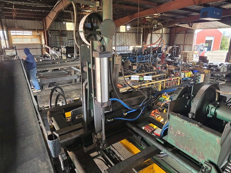 #143-•-cleereman-carriage-image-29