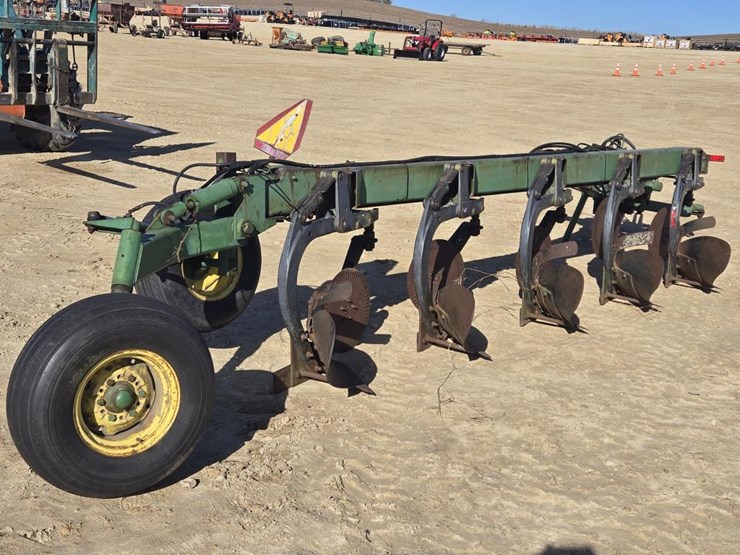 john-deere-2800-image-5