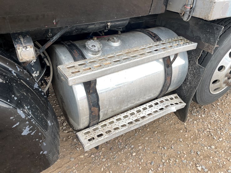 #1126-•-1999-sterling-dump-truck-(has-mn-title)-image-13