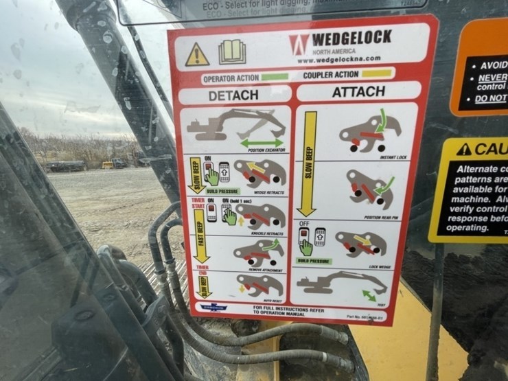 deere-210g-lc-image-53