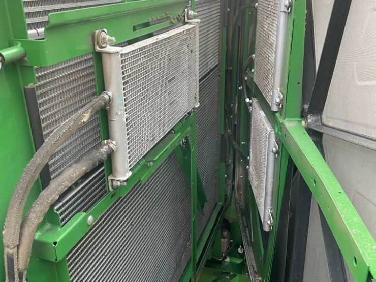 john-deere-s680-image-13