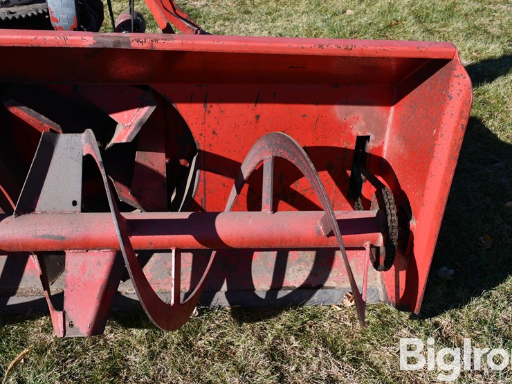 loftness-7'-snow-blower-image-11