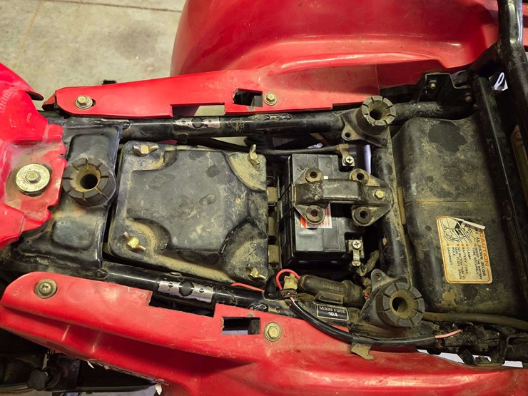 1984-honda-big-red-image-29